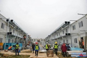 建筑工地上的集装箱活动房,安全最重要!